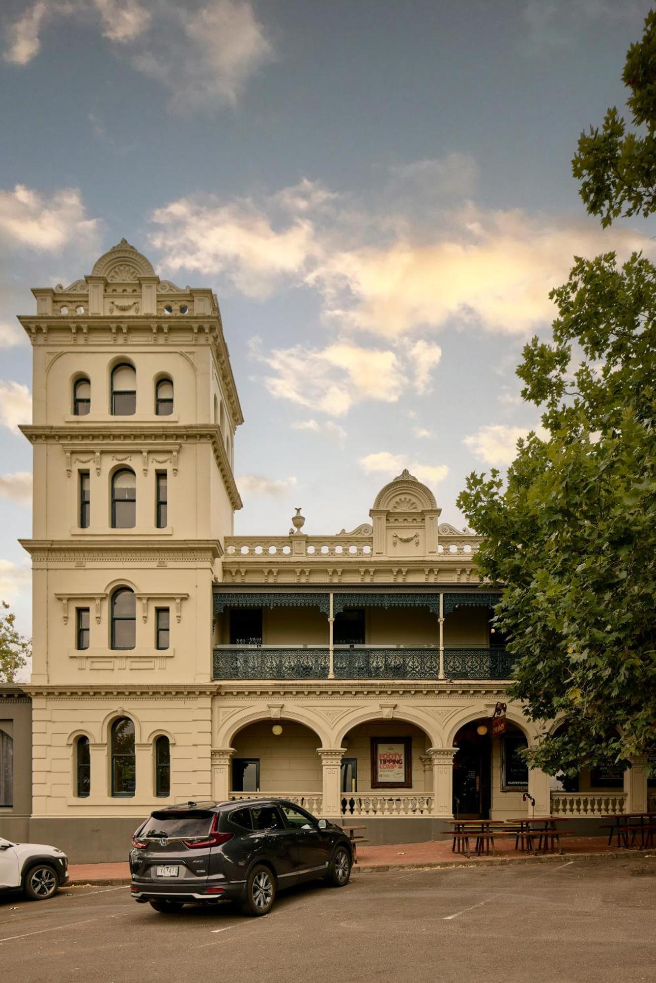 Yarra Valley Grand Hotel 3*
